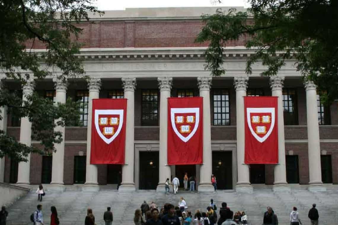 harvard, uma das melhores universidades do mundo