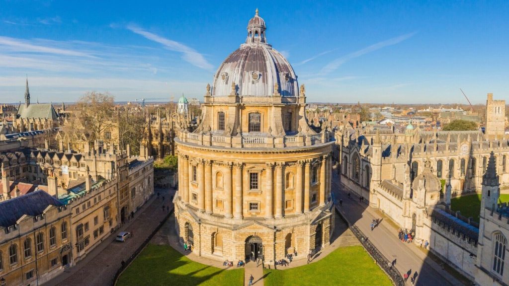 Oxford Weidenfeld-Hoffmann: Bolsas Para Pós-graduação Em Oxford