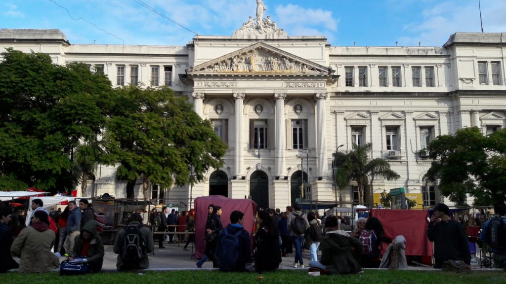 Universidade De Buenos Aires: A Melhor Universidade Da América Latina