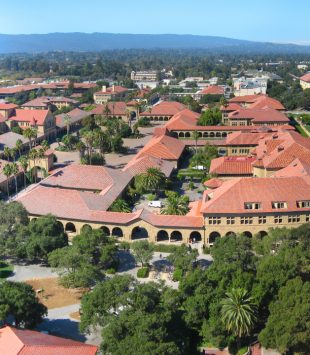 Vista aérea do campus de stanford