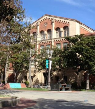 Bridge Hall da USC Marshall School of Business