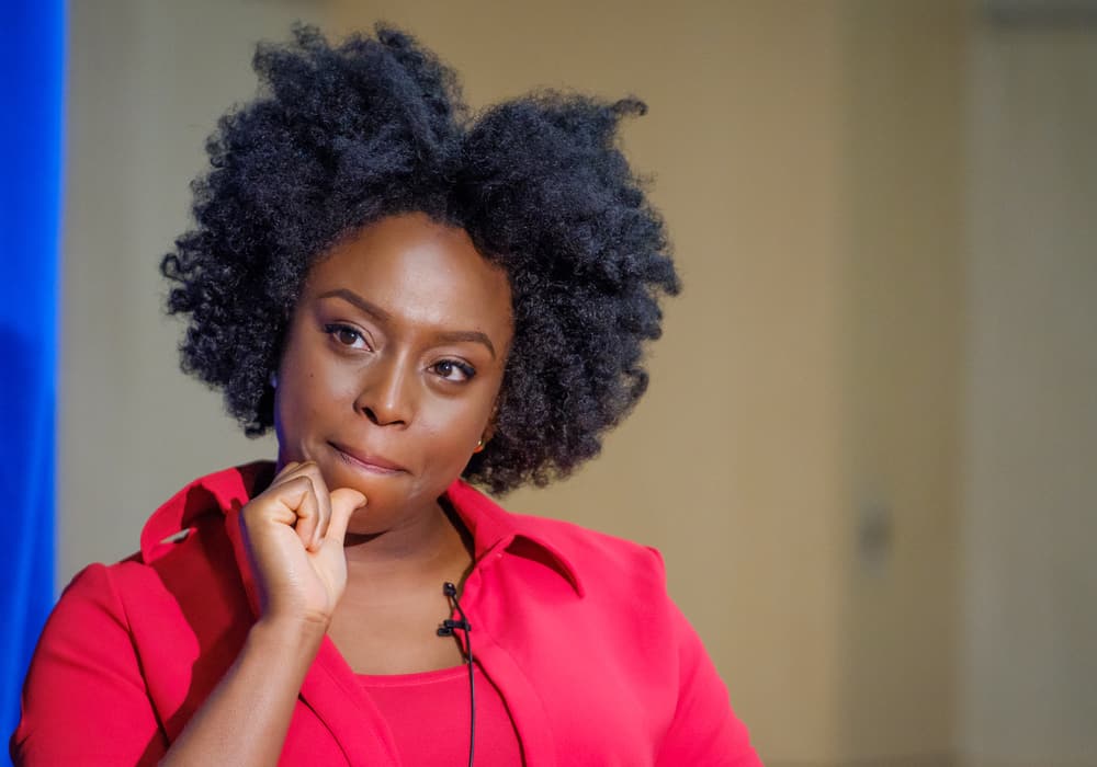 Chimamanda Ngozi Adichie – Wikipédia, a enciclopédia livre